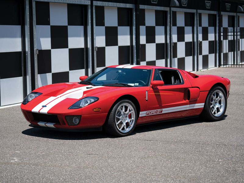 Ford GT (2005)