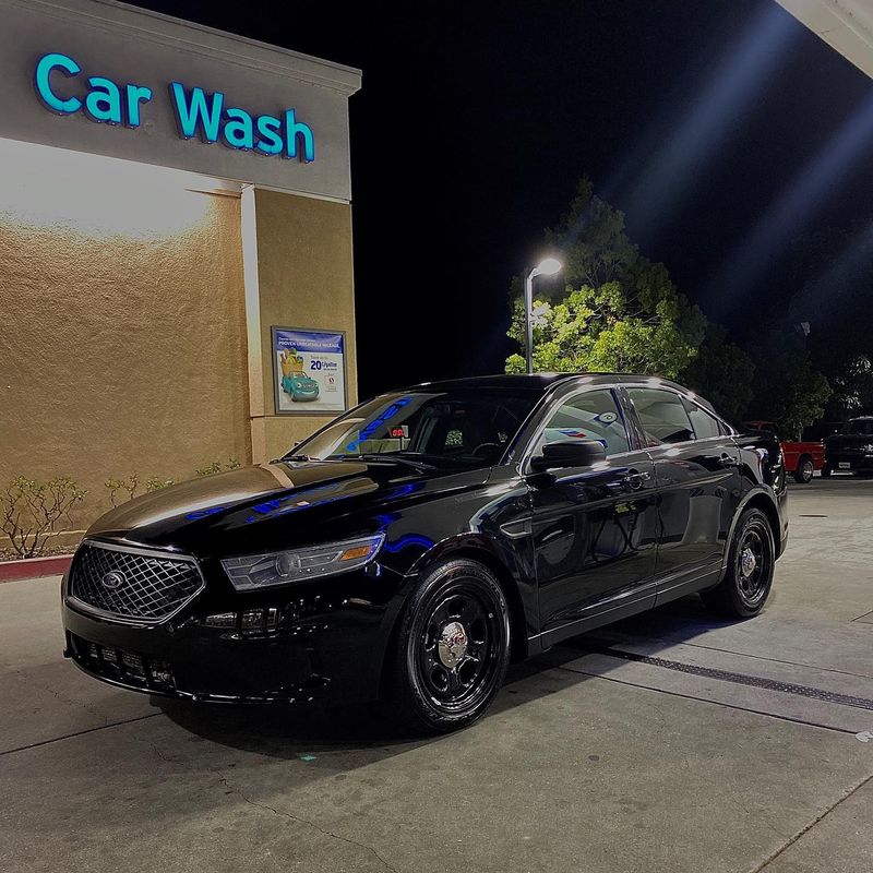 Ford Taurus SHO