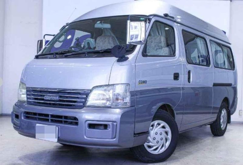 Isuzu Como