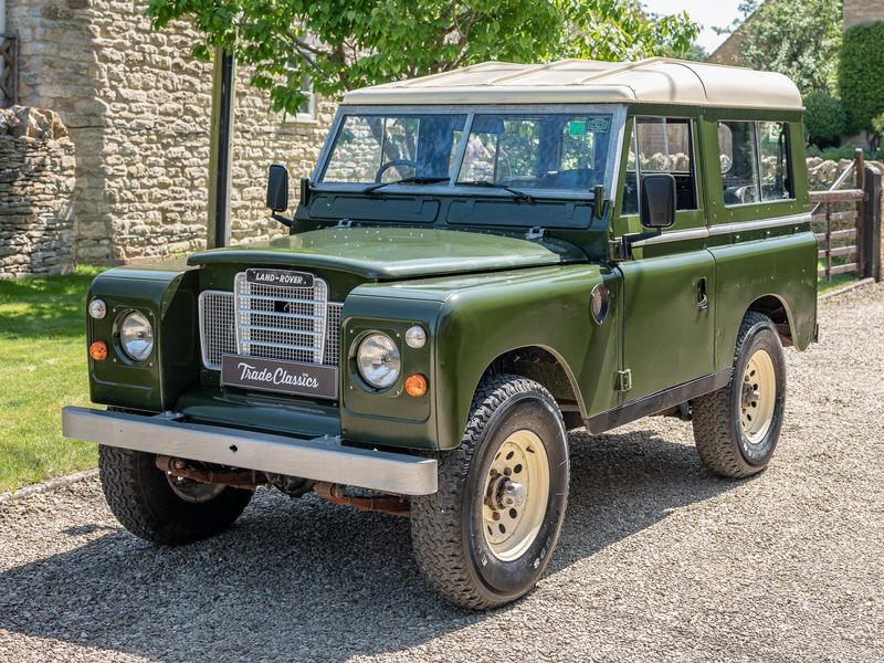 Land Rover Series III