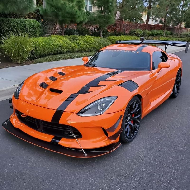 Dodge Viper ACR