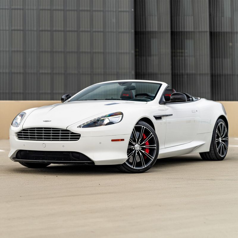 Aston Martin DB9 Volante