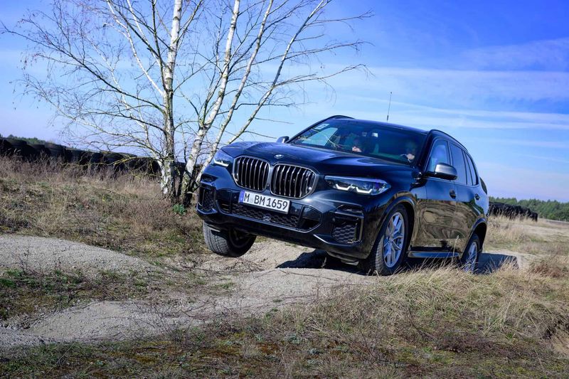 BMW 7 Series High Security - The Bavarian Bunker