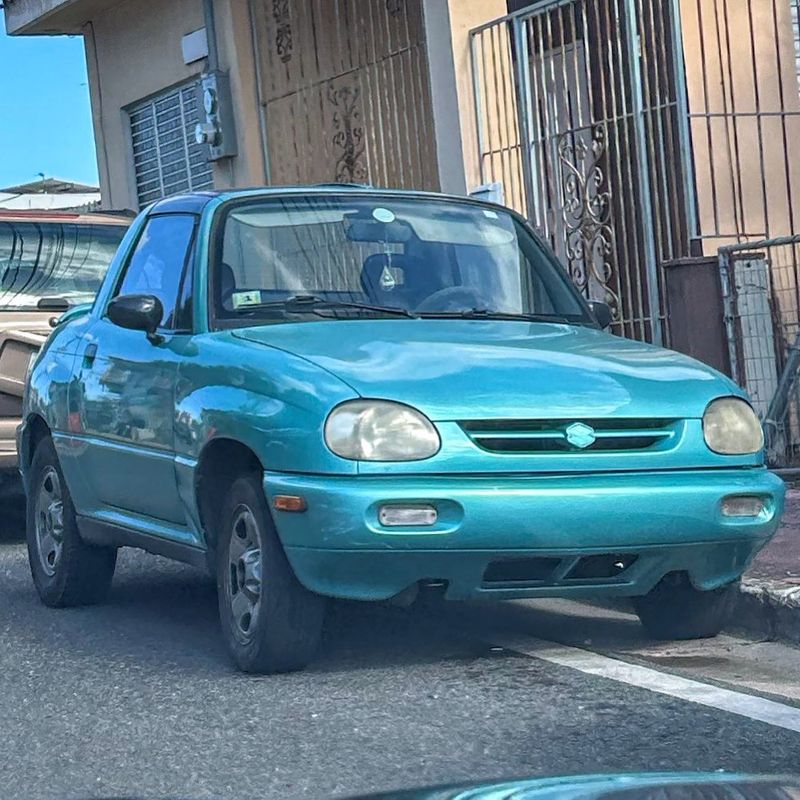 Suzuki X-90