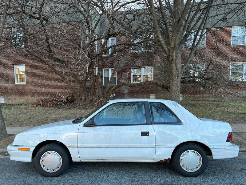 Plymouth Sundance Duster 16V