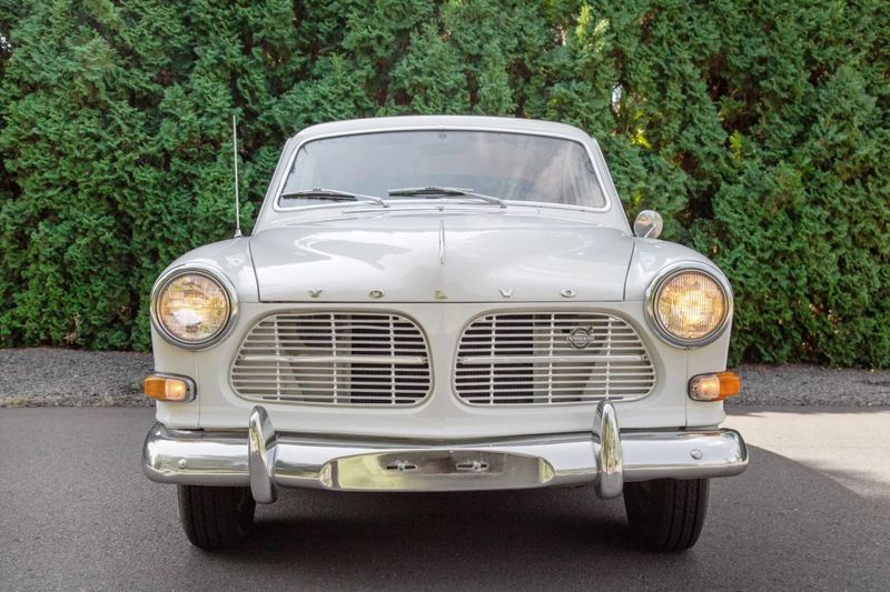 Volvo Amazon (122S)