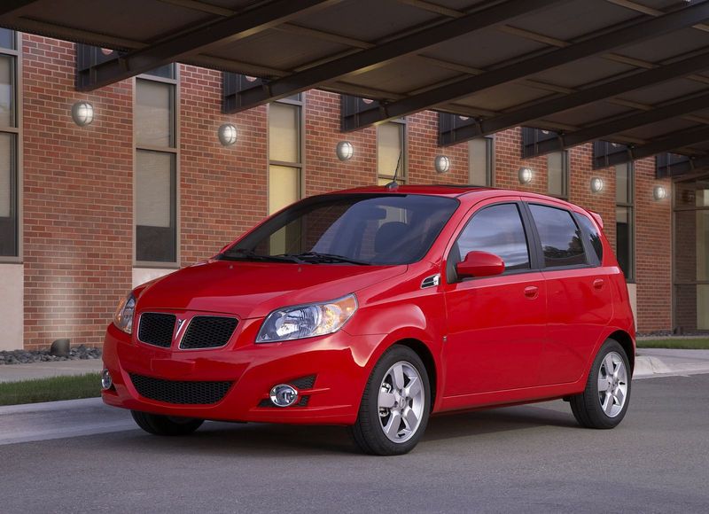 Pontiac G3