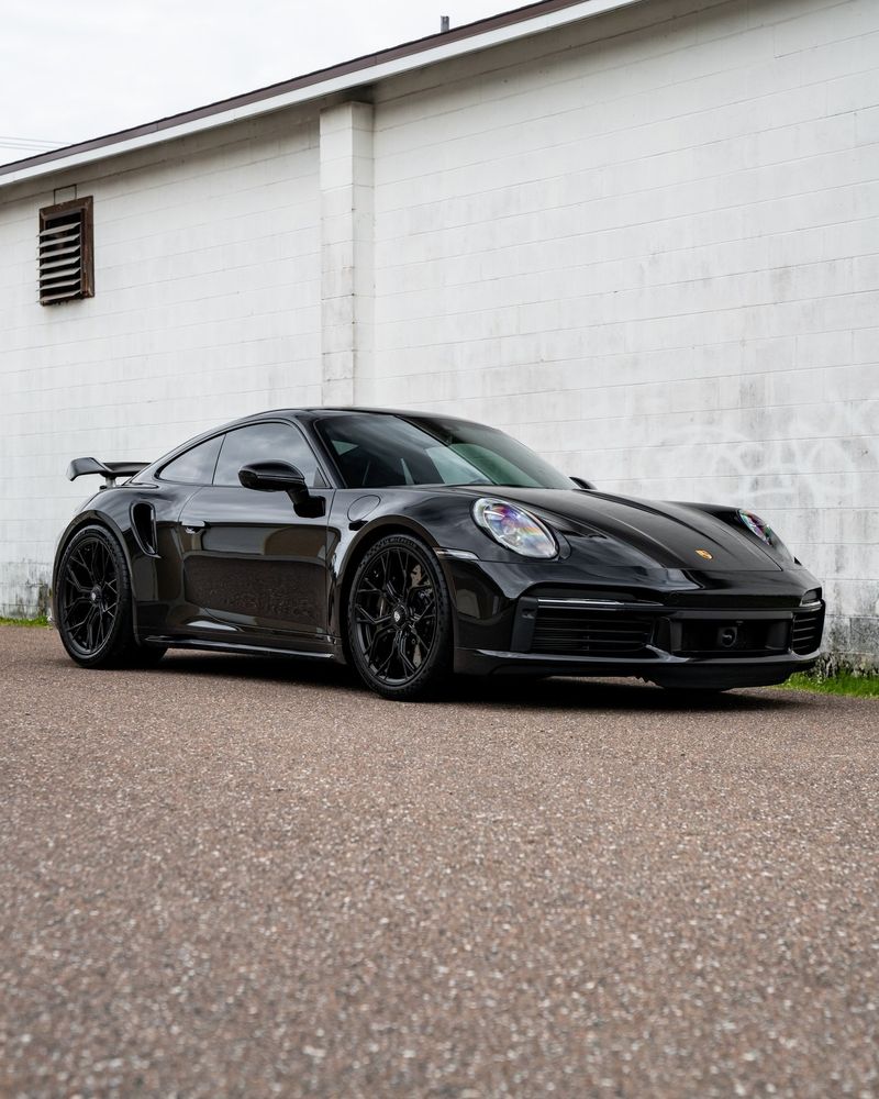 Porsche 911 Turbo S (992)
