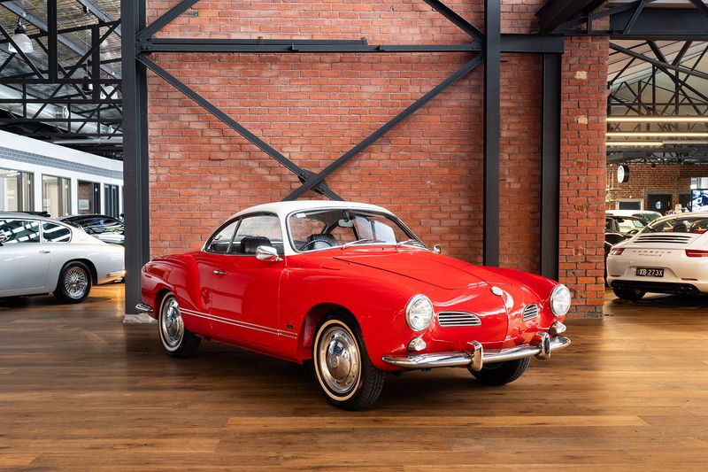 Volkswagen Karmann Ghia
