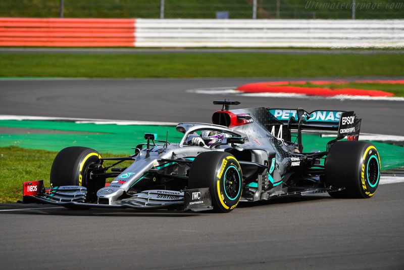 Mercedes W11