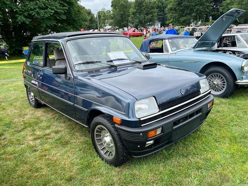 Renault 5