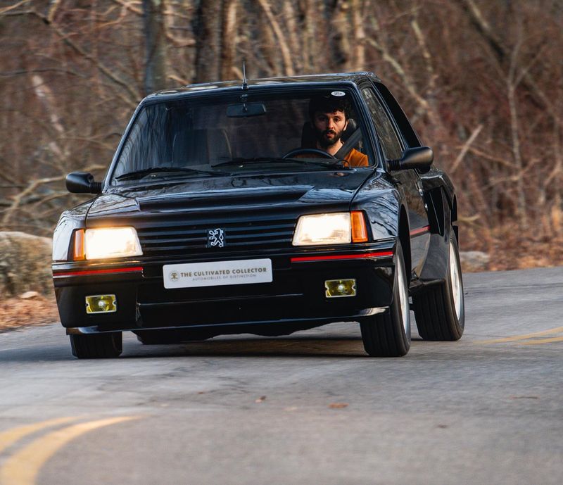 Peugeot 205 T16