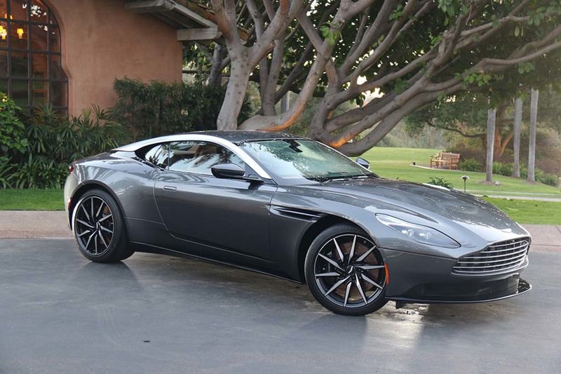 Aston Martin DB11