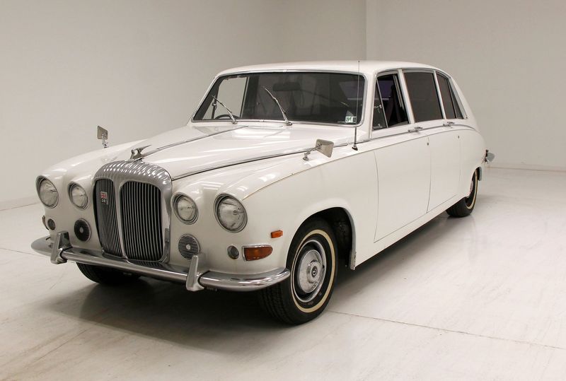 Daimler DS420 Limousine