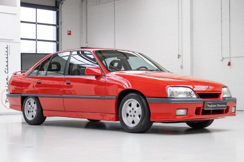 Vauxhall Omega