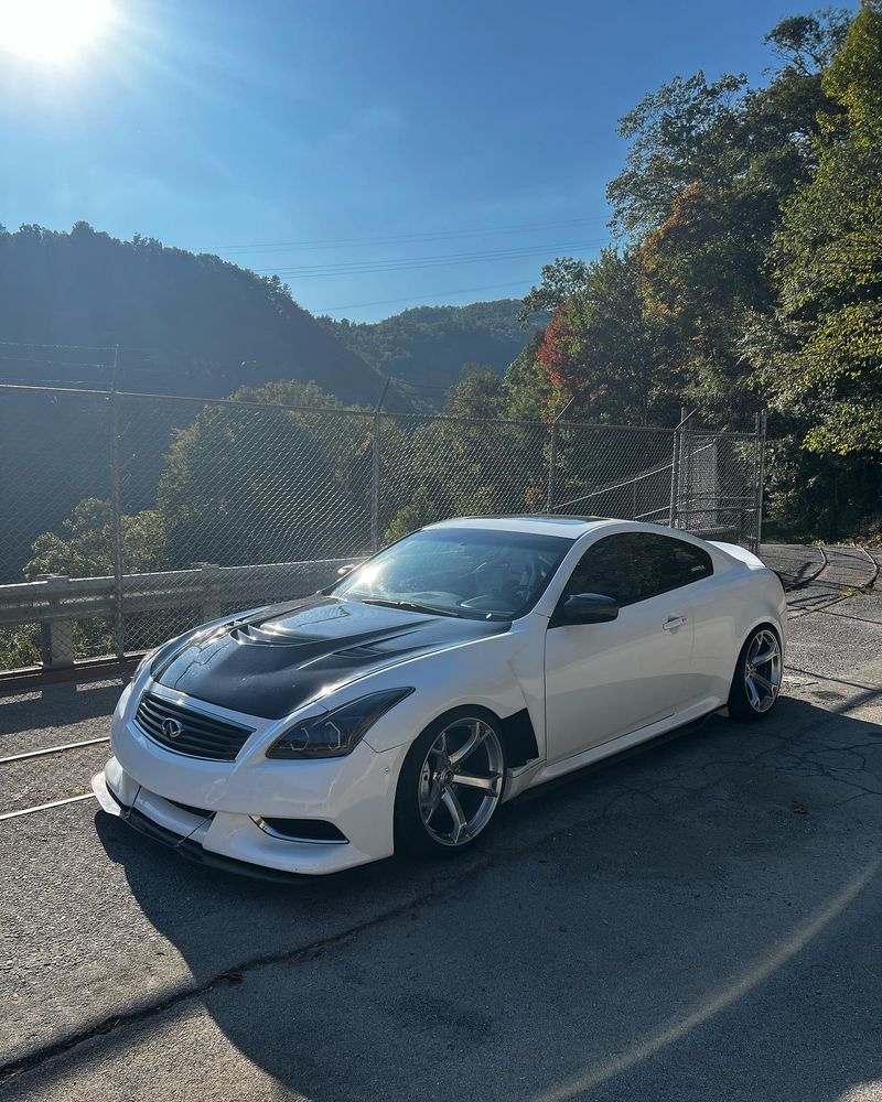 Infiniti G37 Coupe