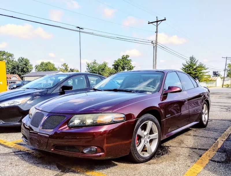 Pontiac Bonneville GXP