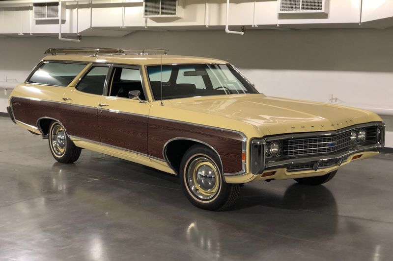 Chevrolet Kingswood