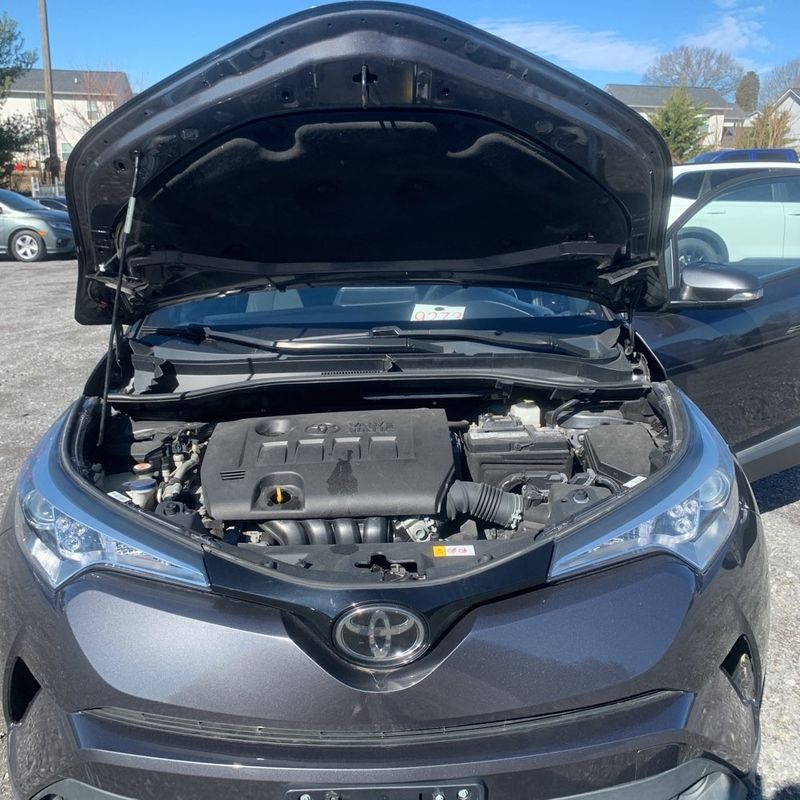 Toyota C-HR 2.0L I4 CVT
