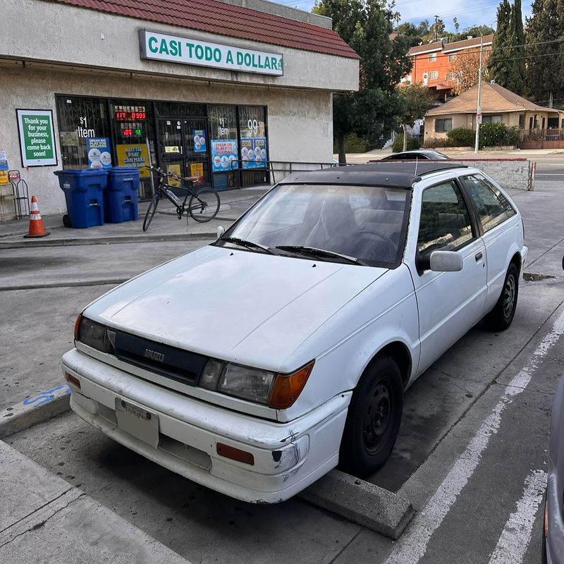 Isuzu I-Mark