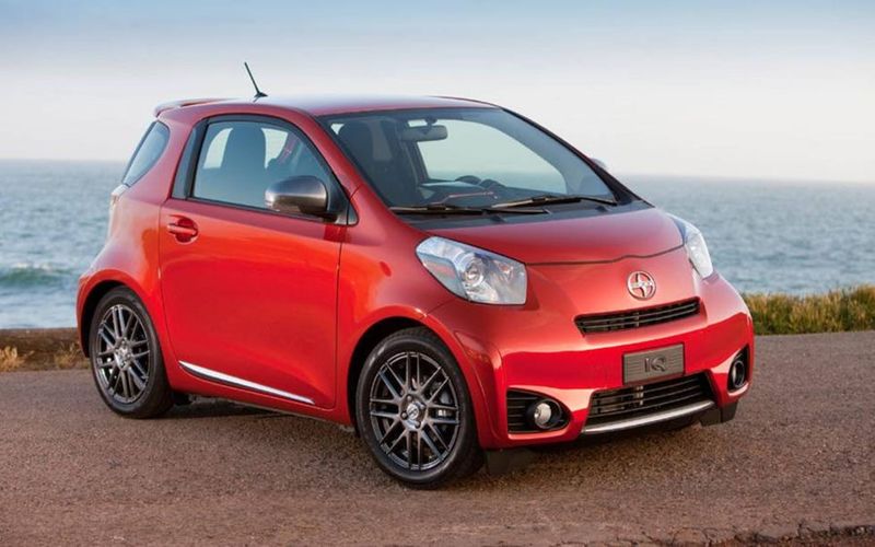 Scion iQ