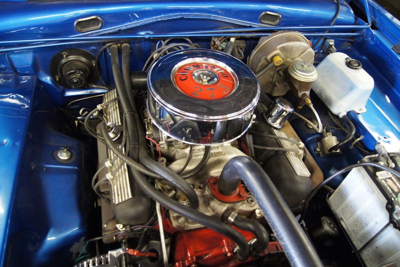 Dodge 273 LA V8