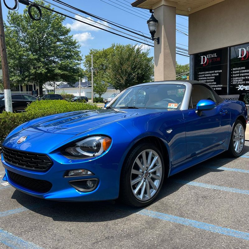 Fiat 124 Spider