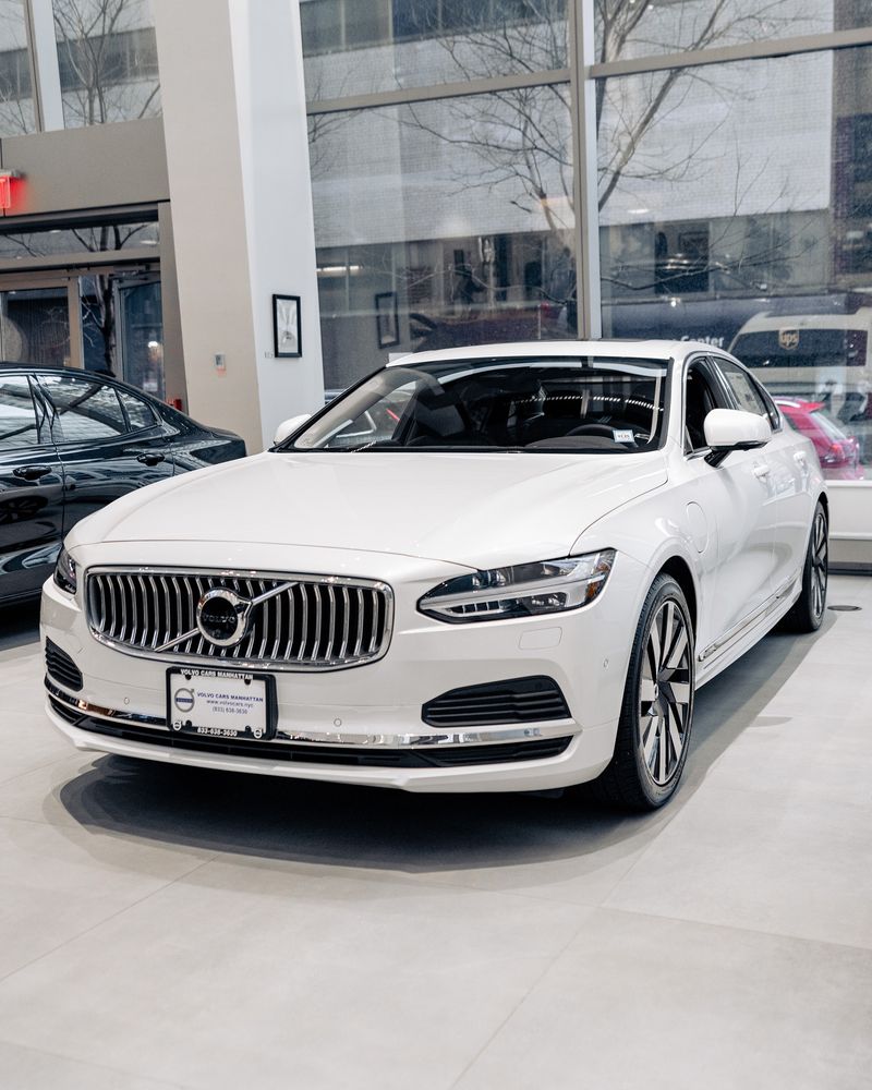 Volvo S90